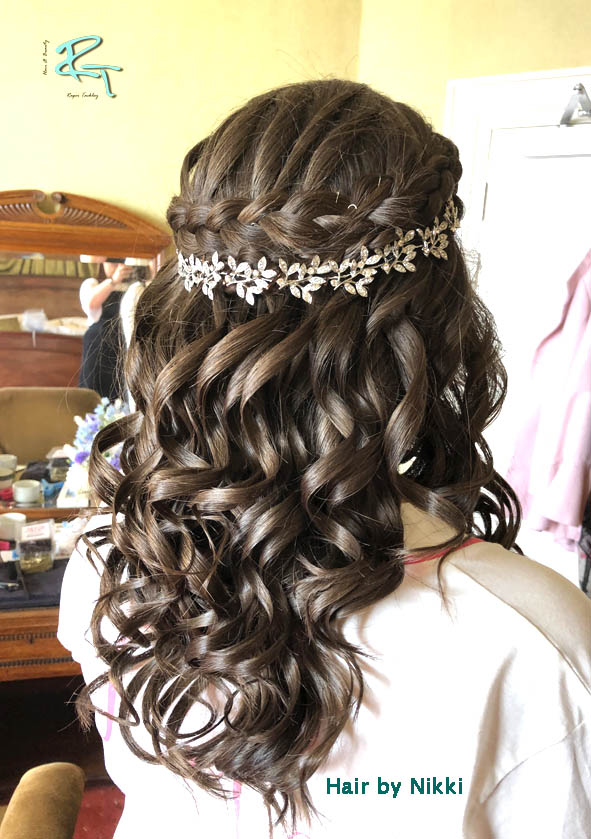 curly wedding hair